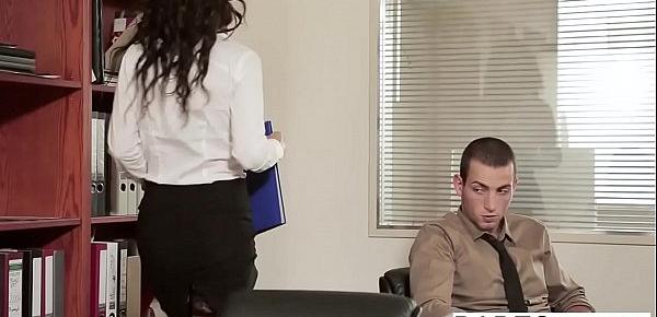  Babes - Office Obsession - (Alexa Tomas) and (Joel) - Finding Mr. Right